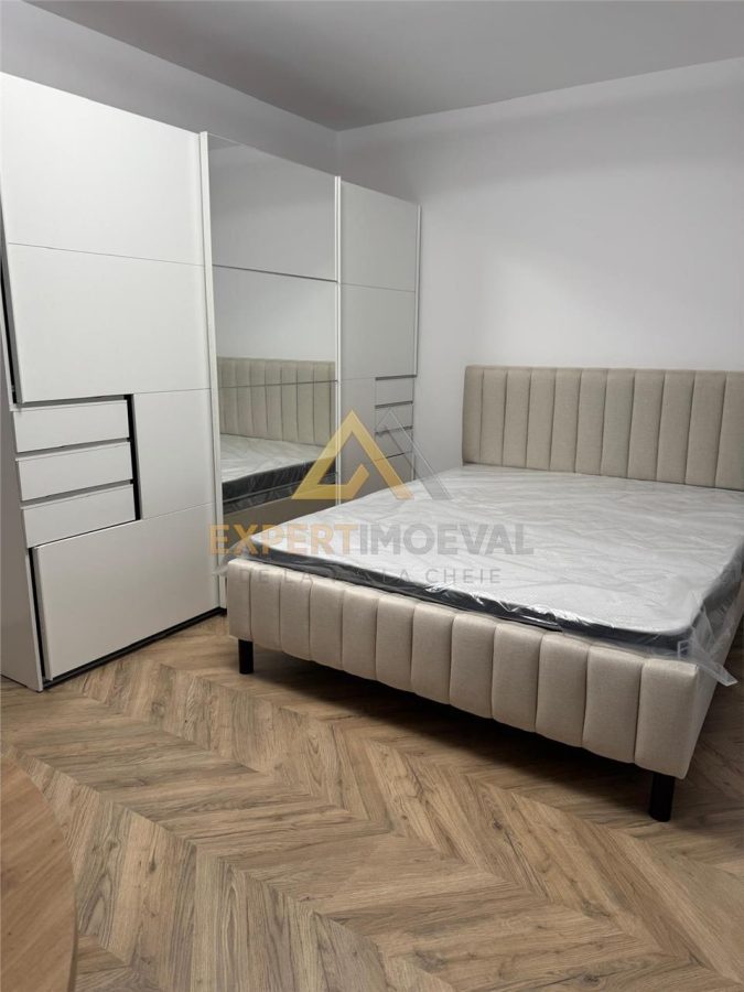 Apartament de vanzare - foto 3