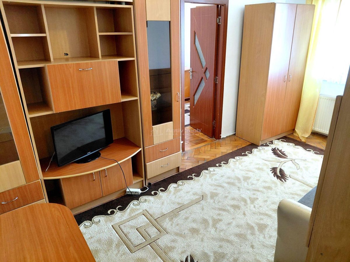 Baia Mare Vanzare | Apartament 2 Camere mobilat utilat Zona Decebal - foto 4