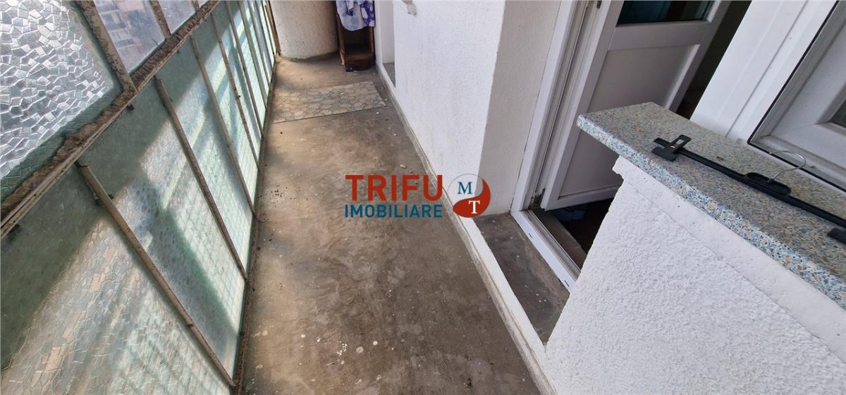 Apartament 3 camere cu scara interioara zona Centru - foto 14