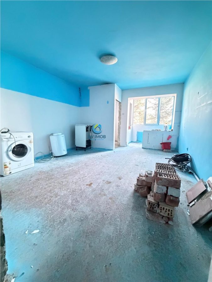 Vanzare garsoniera, zonaTractorul, etajul 1, insorita - foto 13