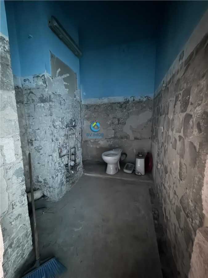 Vanzare garsoniera, zonaTractorul, etajul 1, insorita - foto 10