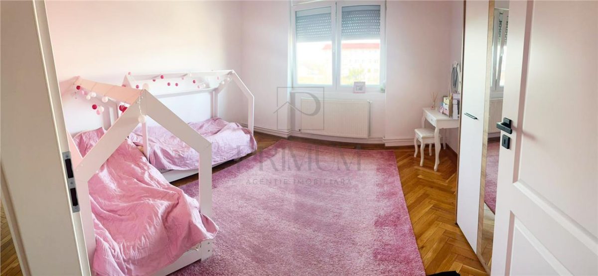 SAGULUI - 4 CAMERE - DECOM. - CENTRALA/AC - GARAJ IN CF - 2 BAI - RENOVAT - foto 4