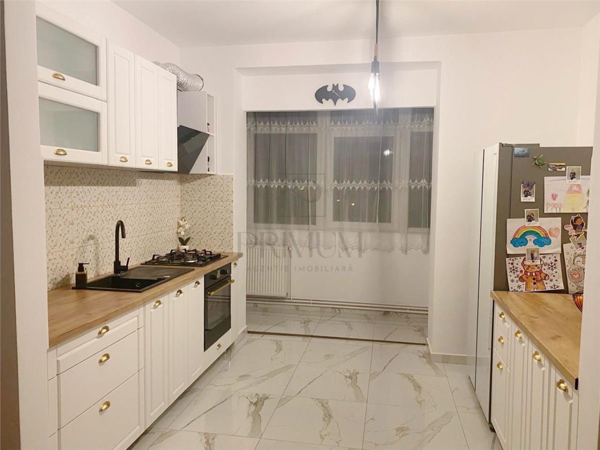 SAGULUI - 4 CAMERE - DECOM. - CENTRALA/AC - GARAJ IN CF - 2 BAI - RENOVAT - foto 5