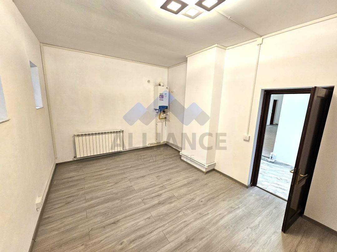 Pietonal Stefan cel Mare, spatiu pentru servicii - foto 2