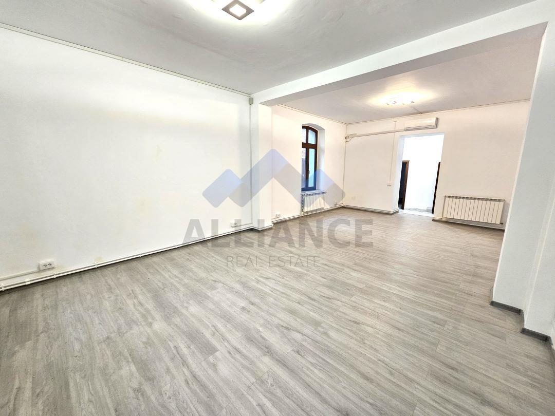 Pietonal Stefan cel Mare, spatiu pentru servicii - foto 6