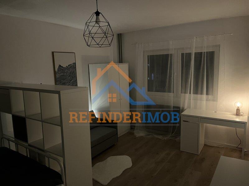 Garsoniera decomandata renovata complet bloc 1981 Tineretului - foto 7