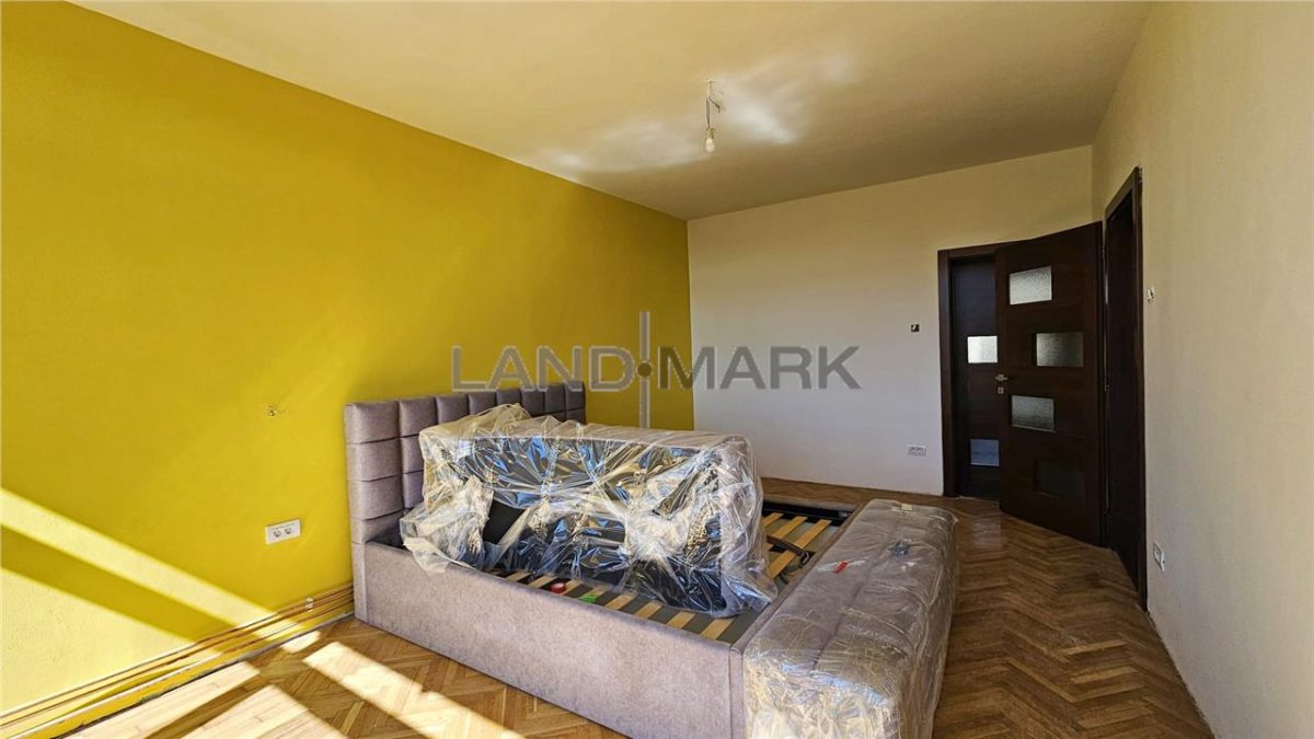 Apartament in asociatie, renovat, 6 cam 2 nivele cu garaj Elisabetin - foto 13