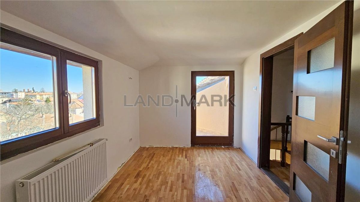 Apartament in asociatie, renovat, 6 cam 2 nivele cu garaj Elisabetin - foto 22