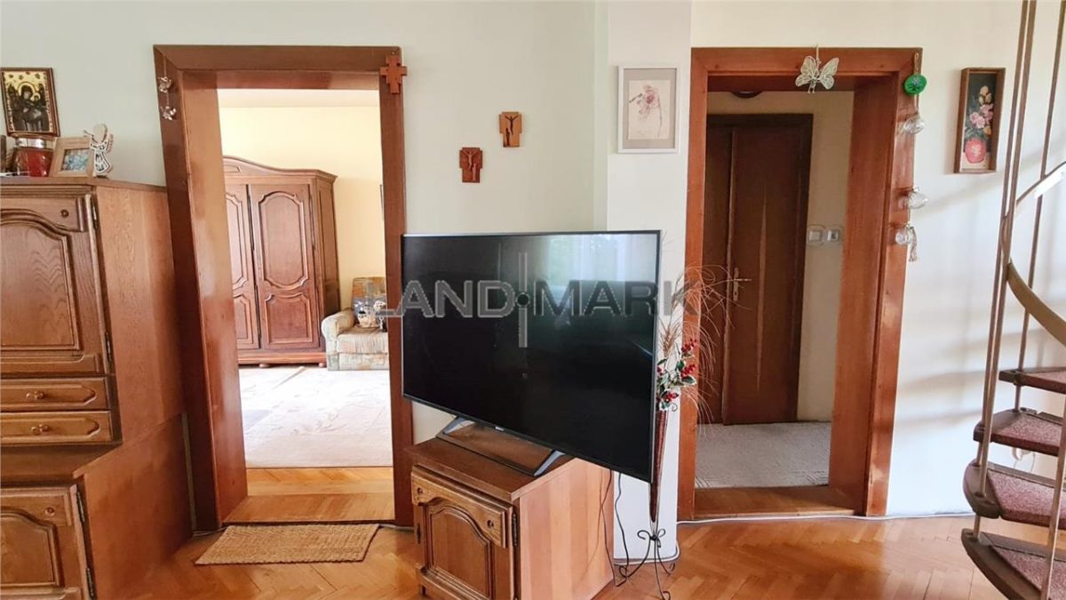 Apartament in asociatie, renovat, 6 cam 2 nivele cu garaj Elisabetin - foto 8