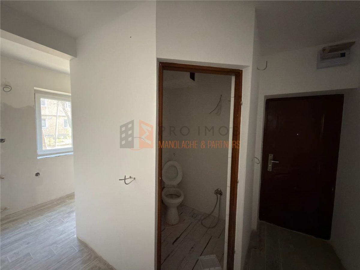 Apartament 2 camere cf 2 decomandat zona Spiru Haret - foto 7