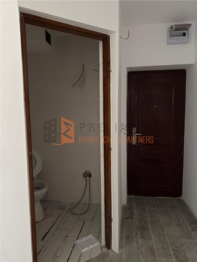 Apartament 2 camere cf 2 decomandat zona Spiru Haret - foto 8