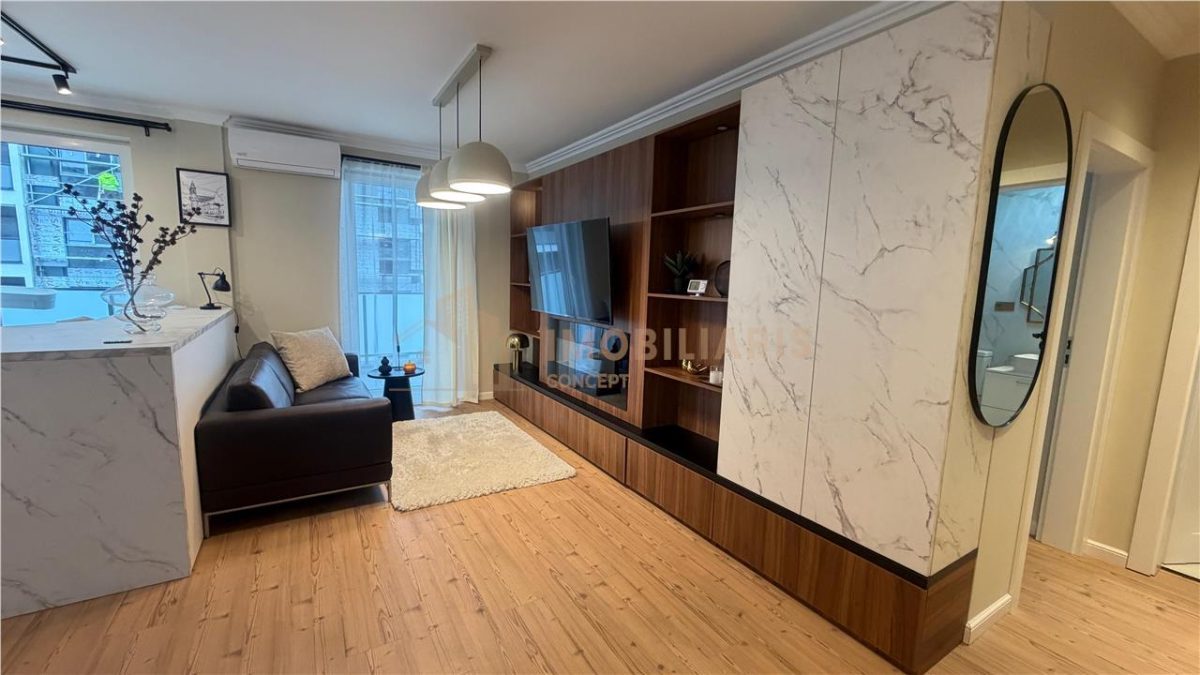 Apartament 3 camere de lux, de inchiriat, zona Stefan cel Mare - 