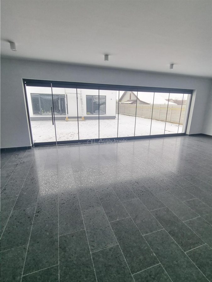 Casa-Vila Deosebita constructie 2025 - foto 18