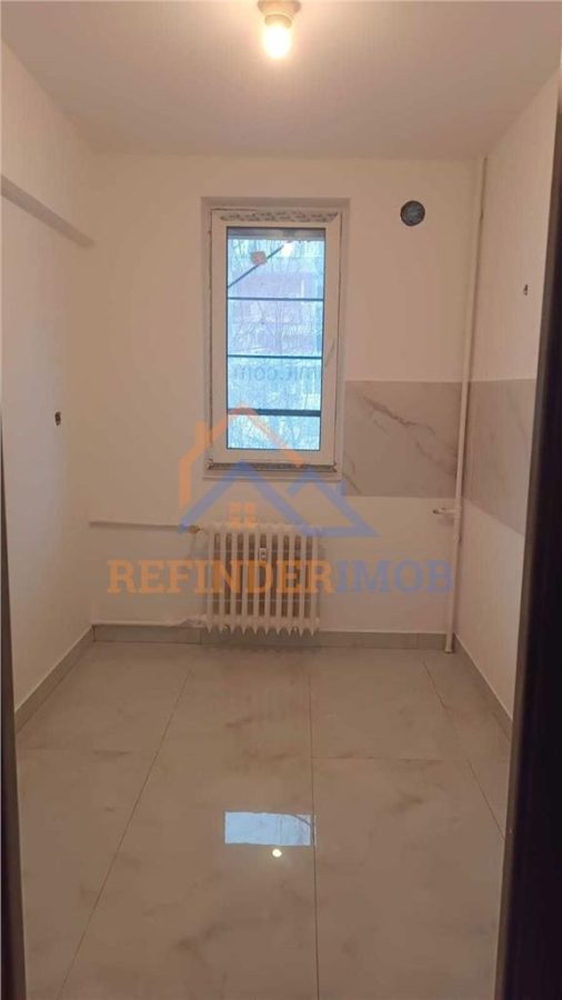 Vanzare apartament renovat complet balcon mare - Brancoveanu - foto 7