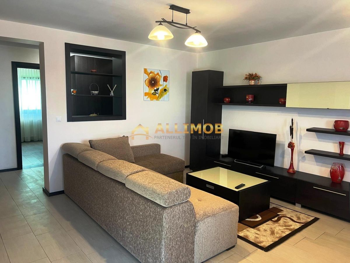 Apartament 3 camere zona Andrei Muresanu - foto 2