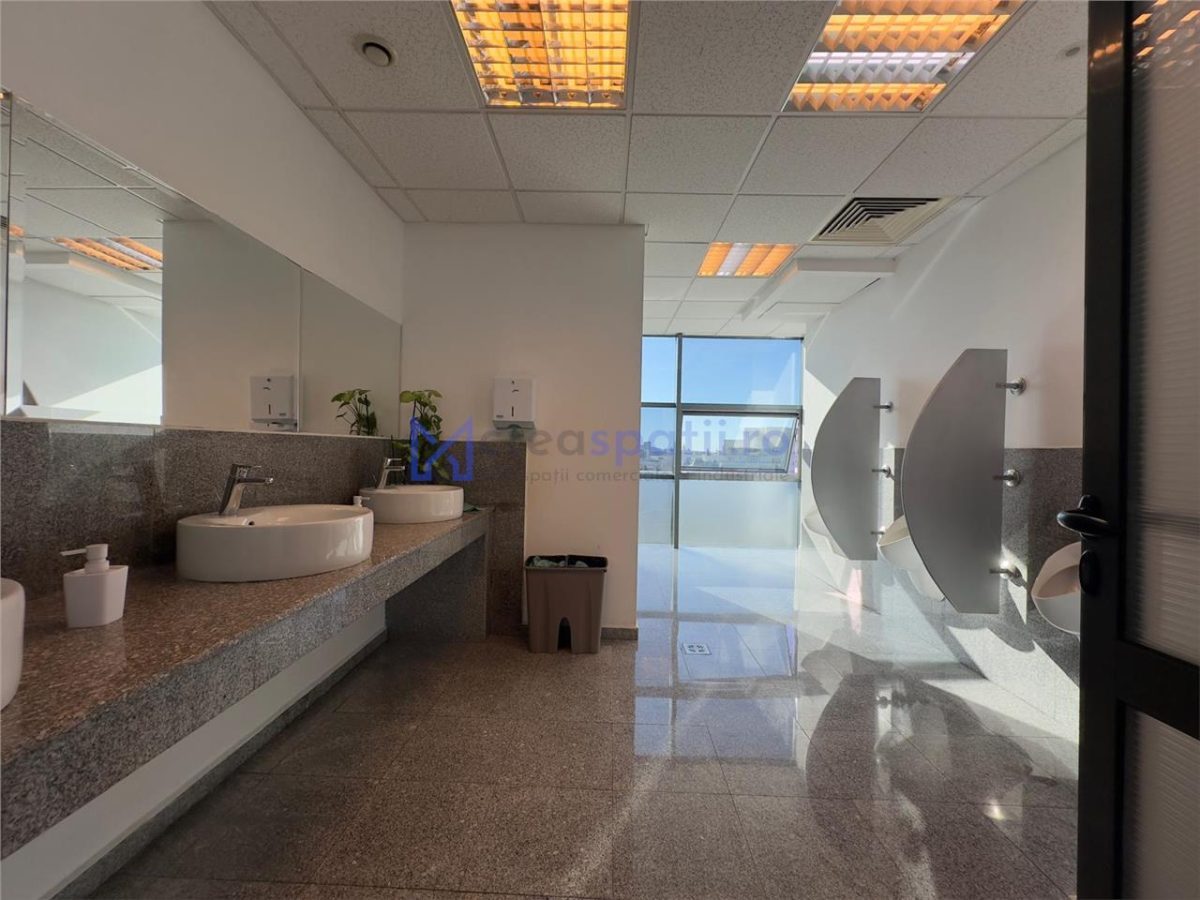 Spatiu birouri, OS sau 2 camere, 81mp, Tudor Center - foto 11