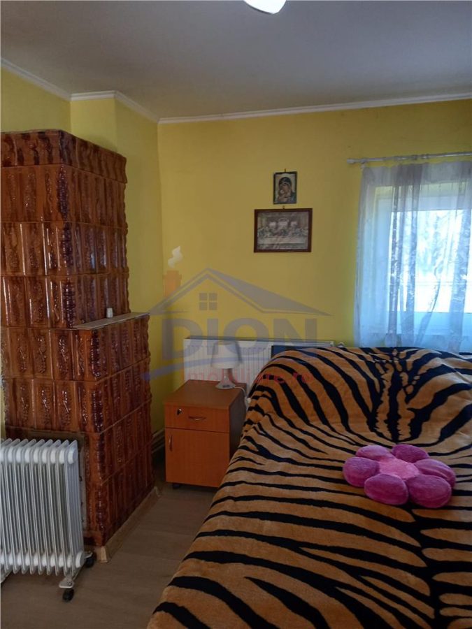 Casa locuibila si teren intravilan in Ulmeni - judetul Calarasi - foto 17