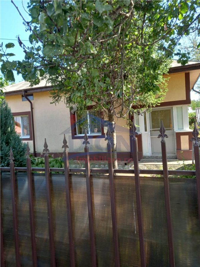 Casa locuibila si teren intravilan in Ulmeni - judetul Calarasi - foto 10