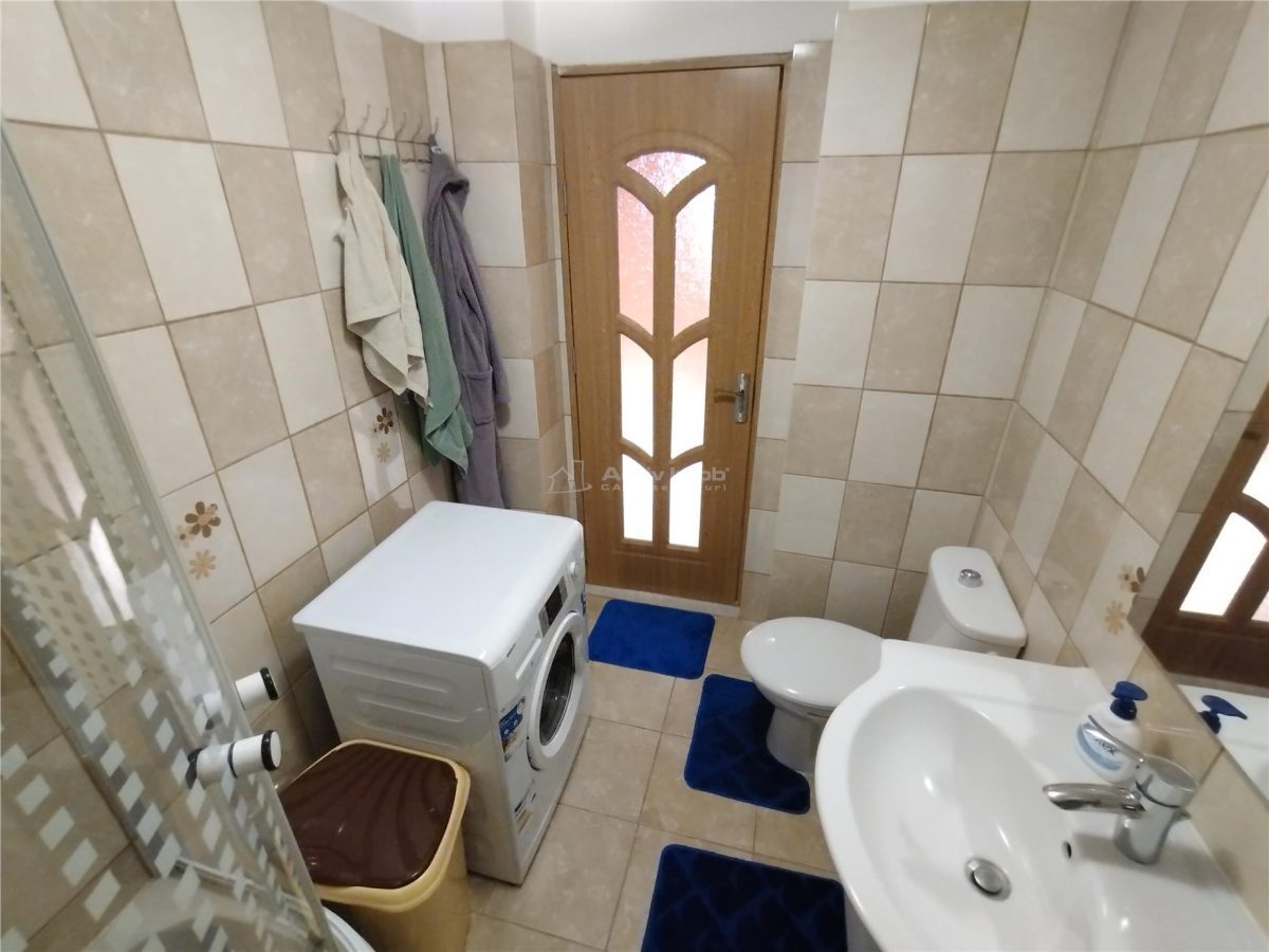 Oravita, Apt.2 Cam, la Cheie, Decomandat, 55MP - foto 10