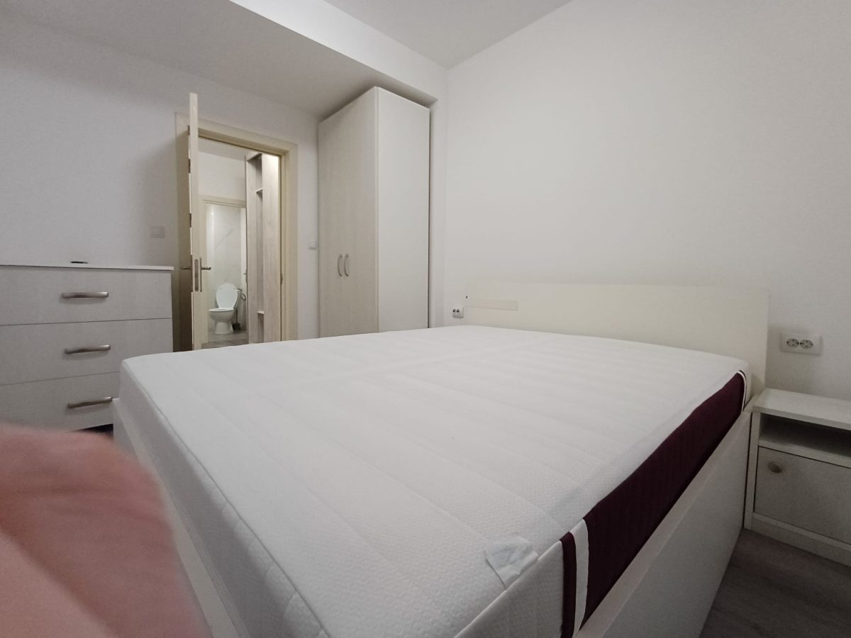 Apartament 2 camere decomandat - Zona Tatarasi la 5 min de Sp Sf Maria - 