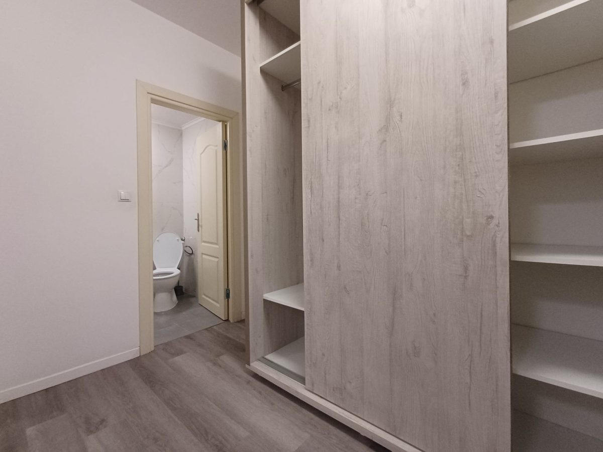 Apartament 2 camere decomandat - Zona Tatarasi la 5 min de Sp Sf Maria - foto 8