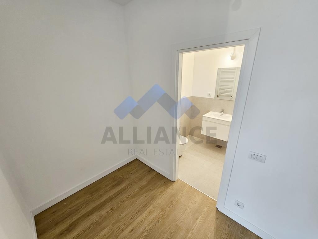 Apartament cu 3 camere, nemobilat, terasa spatioasa, Silk District - foto 11