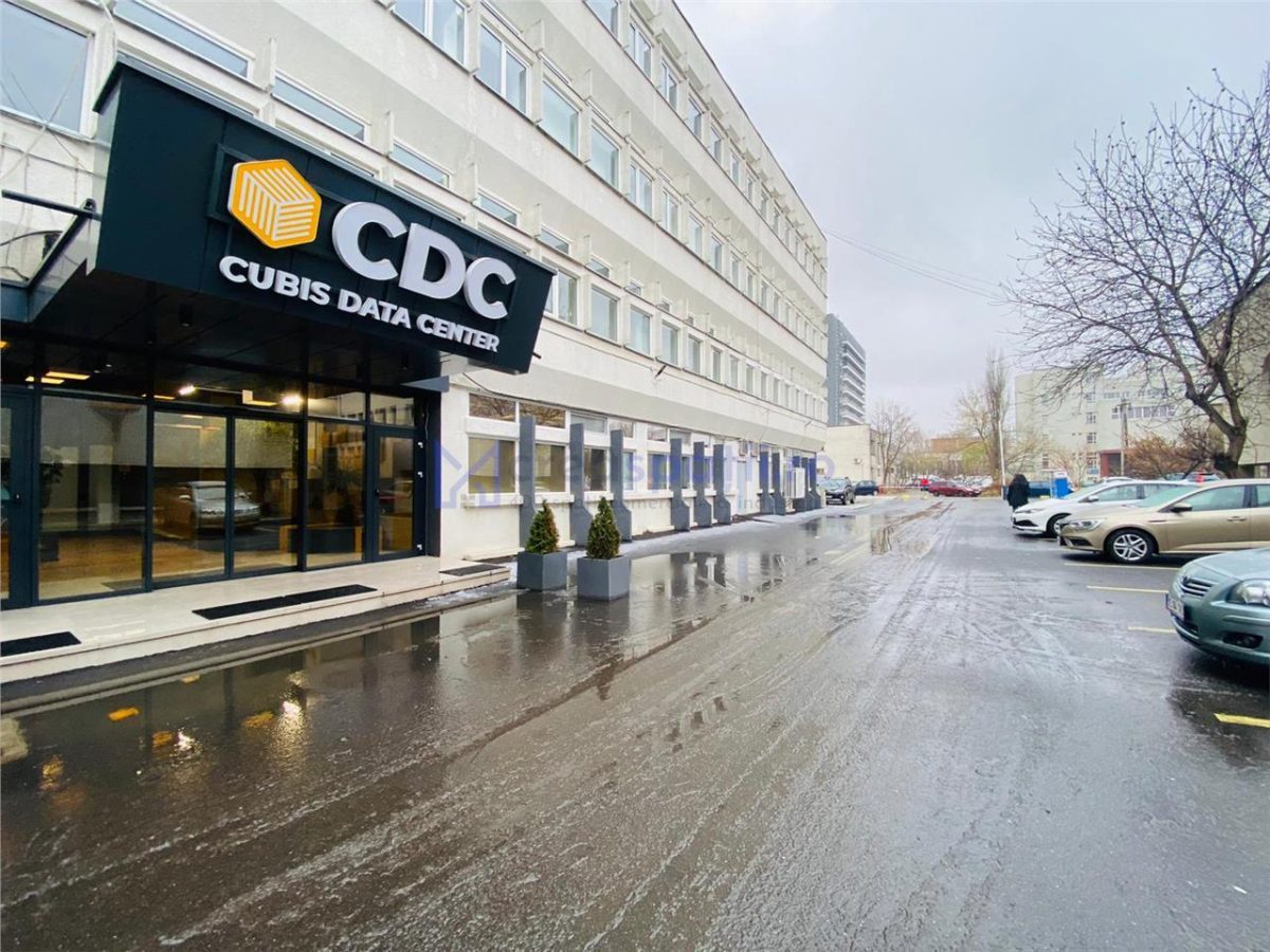 Spatii birouri de la 30mp la 600mp, in spate la Palas Mall - 