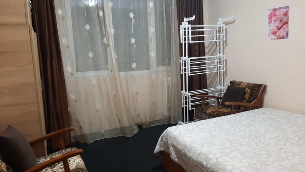 Apartament 2 camere semidecomandat â€“ Piața Unirii, Centru, Iași - 
