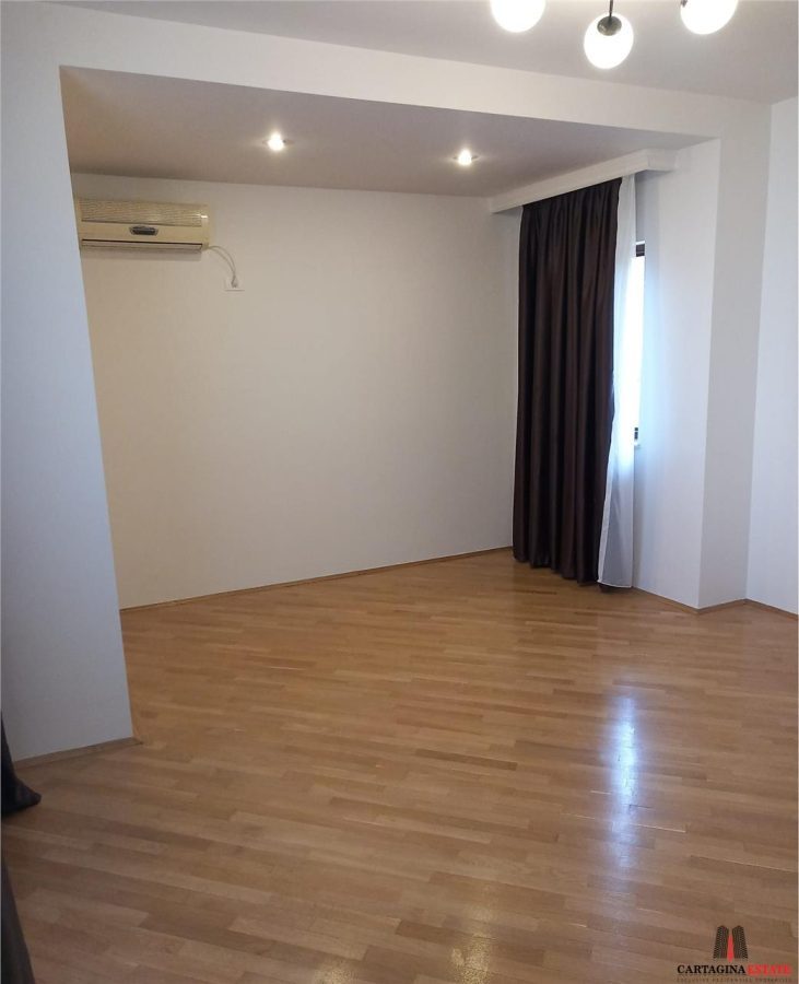 Vila individuala / Iancu Nicolae / proximitate British Scool - foto 15