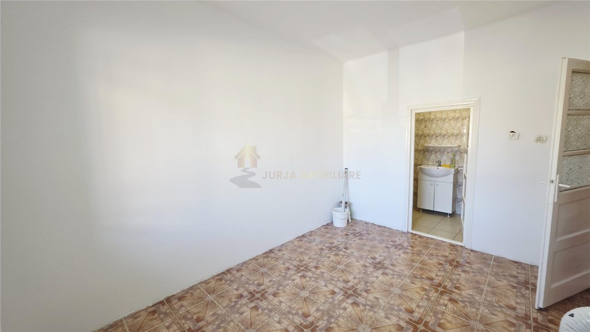 SPATIU DE BIROURI 150 MP  ANDREI MURESANU SUD - foto 7