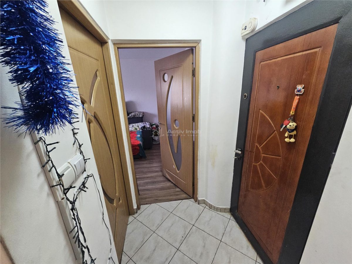 Resita, Garsoniera, Mobilata+Utilata, Calea Caransebesului - foto 10