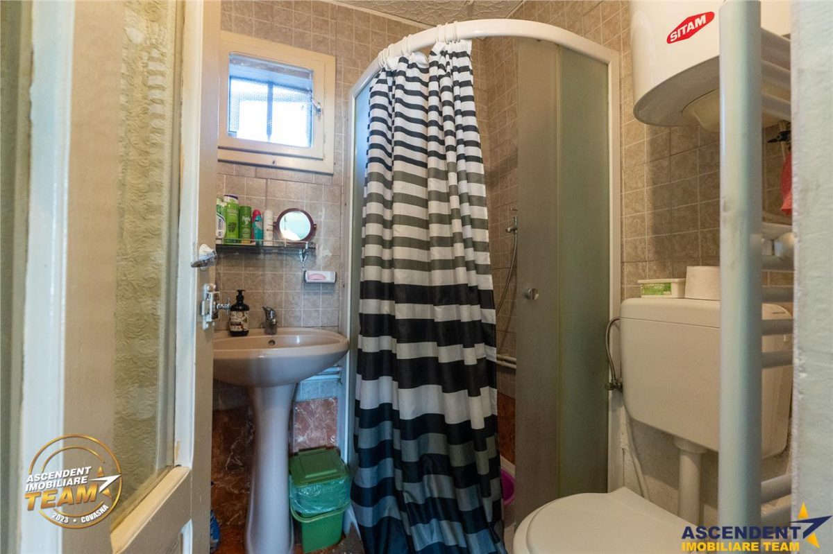 Gospodarie cu anexa, pivnita, iaz cu pesti si 2.280 mp de teren fertil Lemnia, Covasna - foto 16