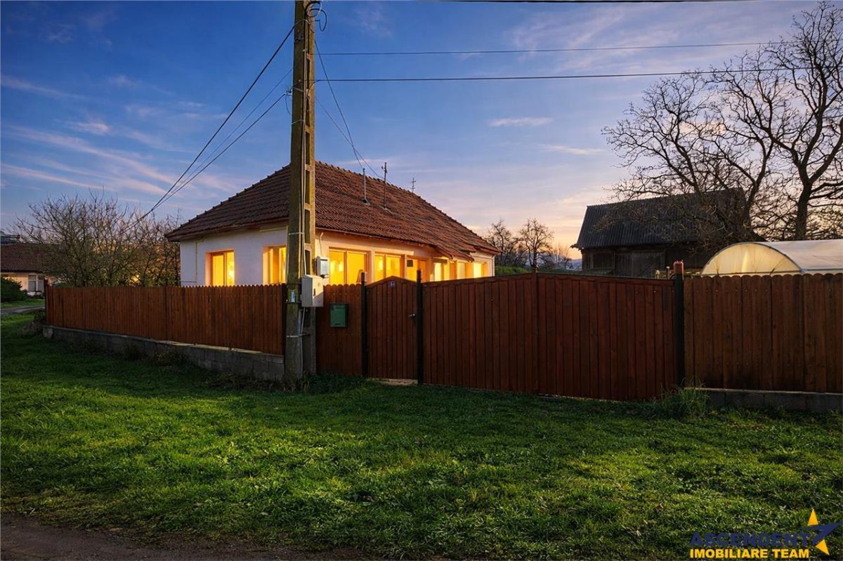 Gospodarie cu anexa, pivnita, iaz cu pesti si 2.280 mp de teren fertil Lemnia, Covasna - foto 3