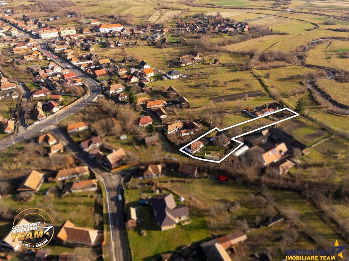 Gospodarie cu anexa, pivnita, iaz cu pesti si 2.280 mp de teren fertil Lemnia, Covasna - foto 21