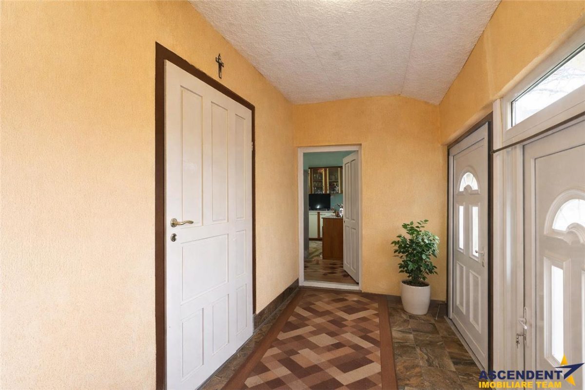 Gospodarie cu anexa, pivnita, iaz cu pesti si 2.280 mp de teren fertil Lemnia, Covasna - foto 9