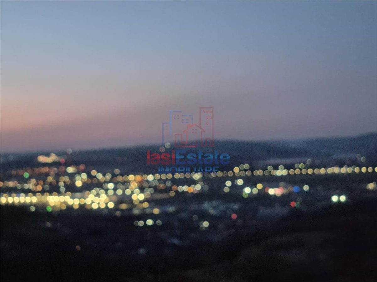 Teren cu vedere frumoasa - 