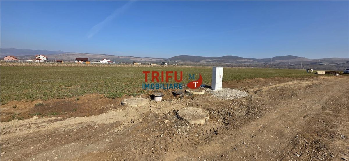 Teren de vanzare cu toate utilitatile 370 mp in Orizont - 