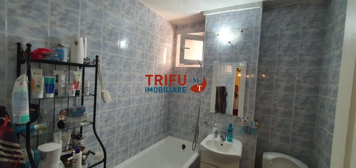 Oportunitate Excepțională: Apartament Spațios cu 4 Camere în Zona Centrală - foto 9