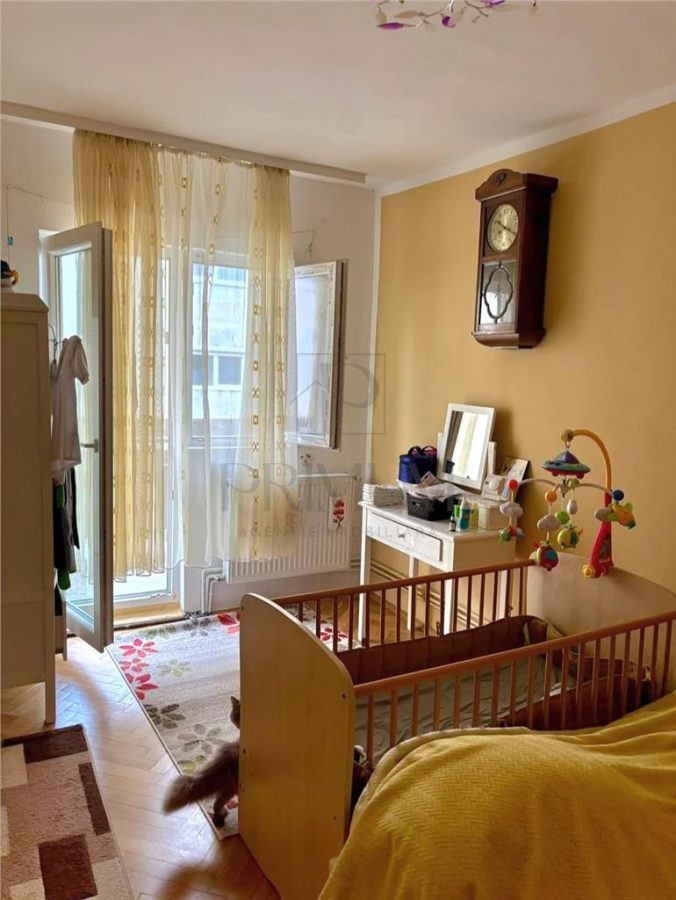 SAGULUI - ETAJ 3 - DECOMANDAT - 3 CAMERE - 2 BAI - 2 BALCOANE - CENTRALA PROPRIE - CLIMA - foto 4