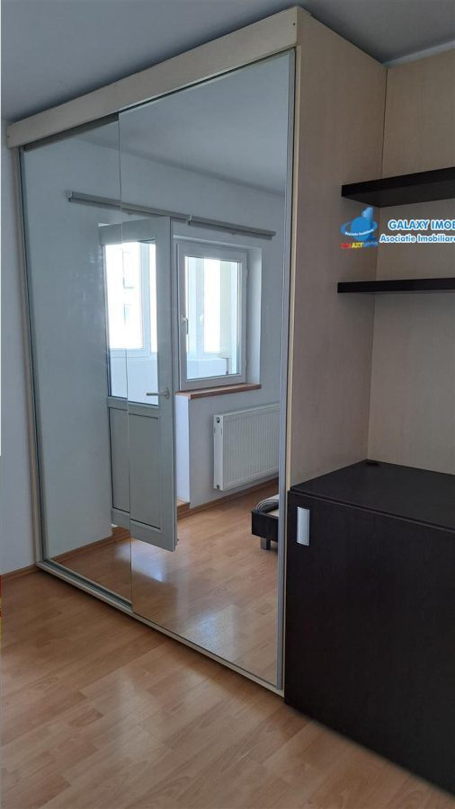 Inchiriere apartament 3 camere decomandat OCTAVIAN GOGA / NERVA TRAIAN - foto 11