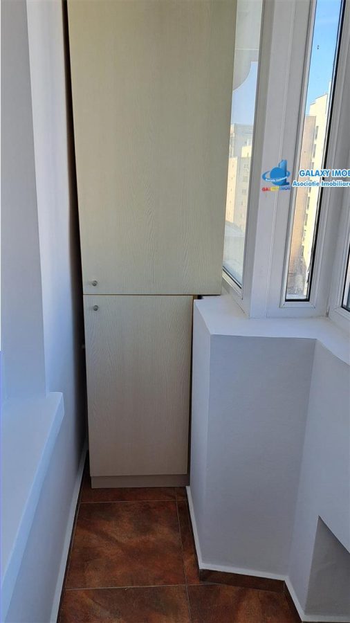 Inchiriere apartament 3 camere decomandat OCTAVIAN GOGA / NERVA TRAIAN - foto 15