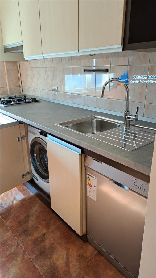 Inchiriere apartament 3 camere decomandat OCTAVIAN GOGA / NERVA TRAIAN - foto 22