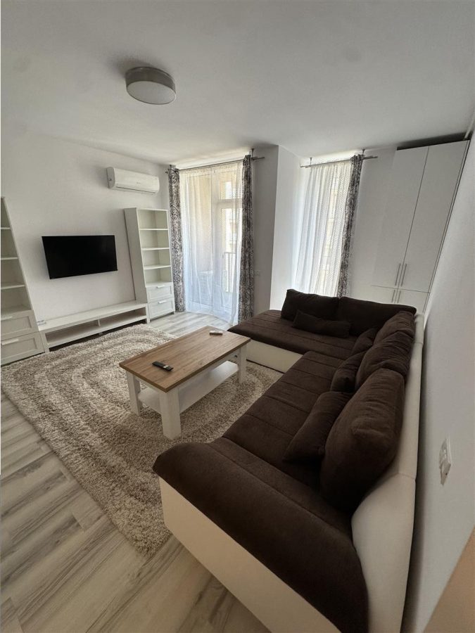 Mobilat si utilat bloc nou cu loc de parcare - 