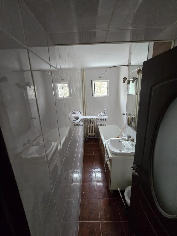 Apartament 3 Camere Etaj 1 | Mircea Cel Batran - foto 2