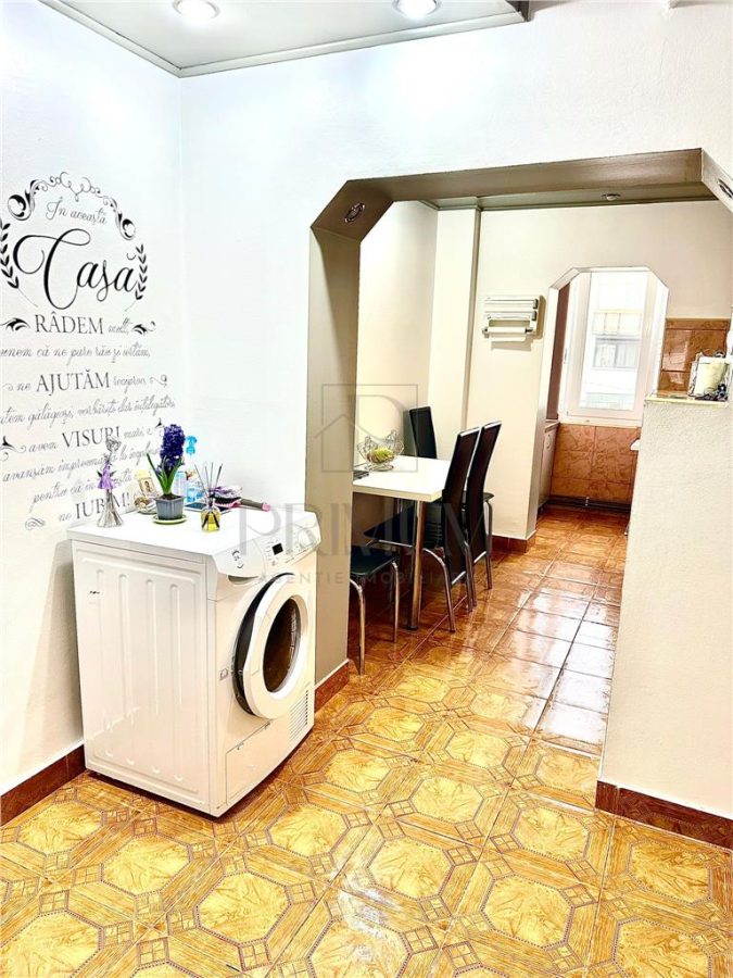 LIPOVEI | 3 CAM | ET.2 | DECOMANDAT | 2 BALCOANE | RENOVAT | CENTRALA | BOXA - foto 11