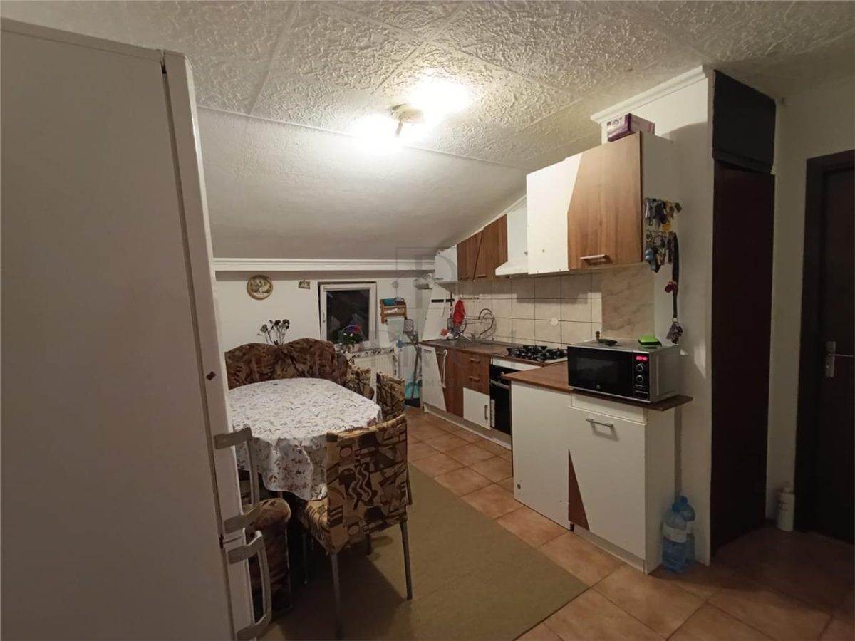 DAMBOVITA | 3 CAM - 70MP | DECOMANDAT | CENTRALA | ANVELOPAT | MOBILAT-UTILAT | MANSARDA || - foto 11