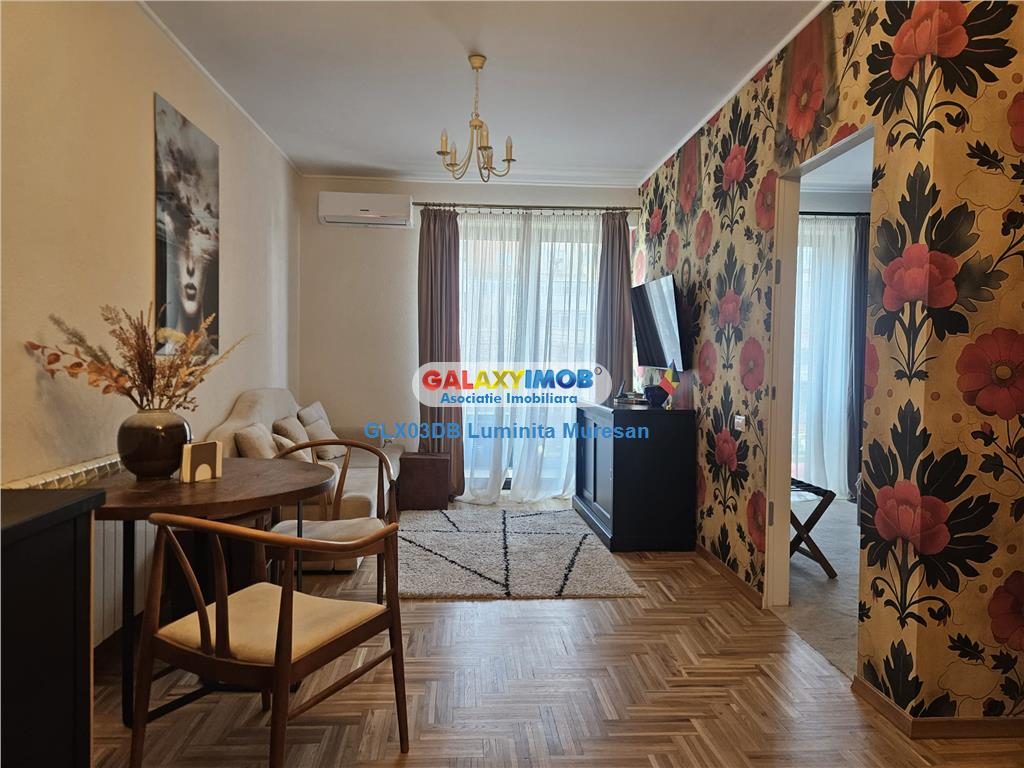 Inchiriere apartament 3 camere lux Targoviste Calea Bucuresti - 