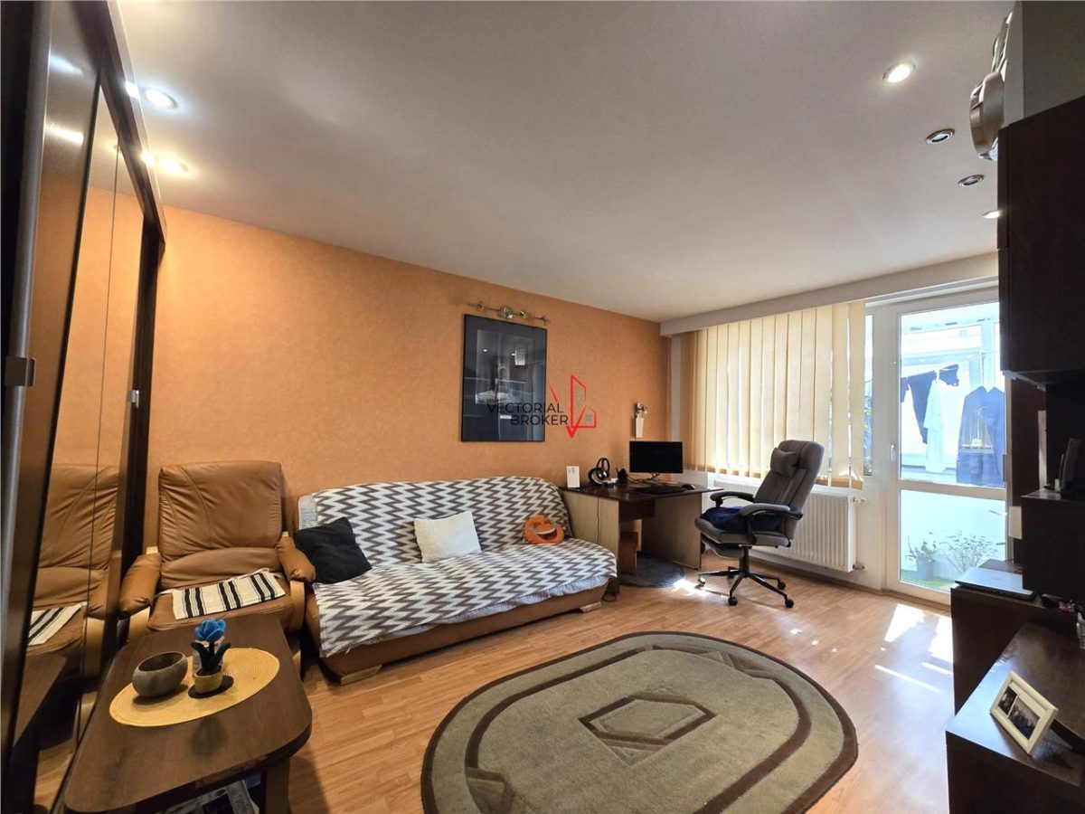 Centrala termica, et.4, decomandat Doamna Ghica Scoala Grigore Ghica - foto 14