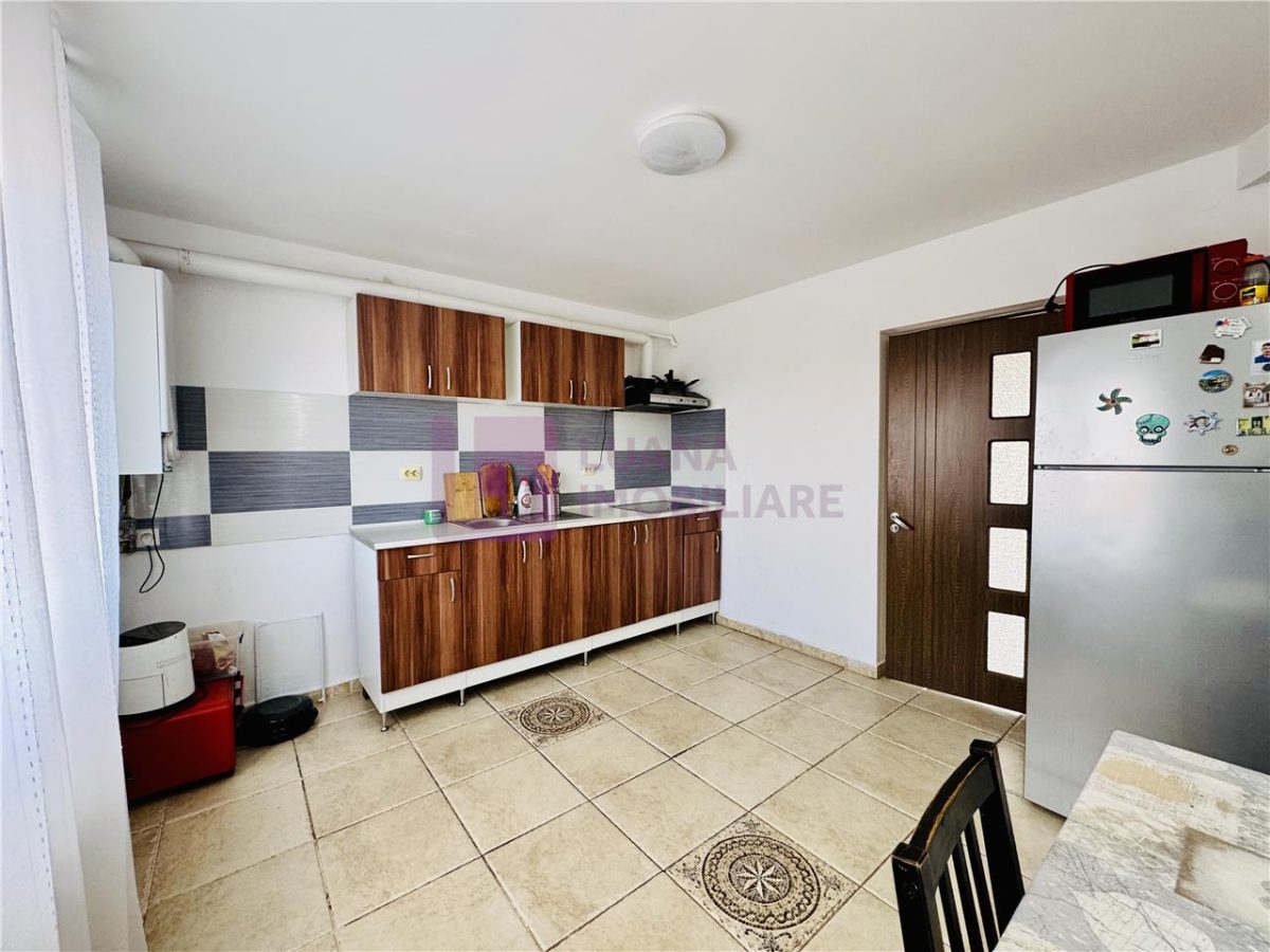 Apartament 3 camere de inchiriat | la vila | curte privata | Turnisor - foto 4