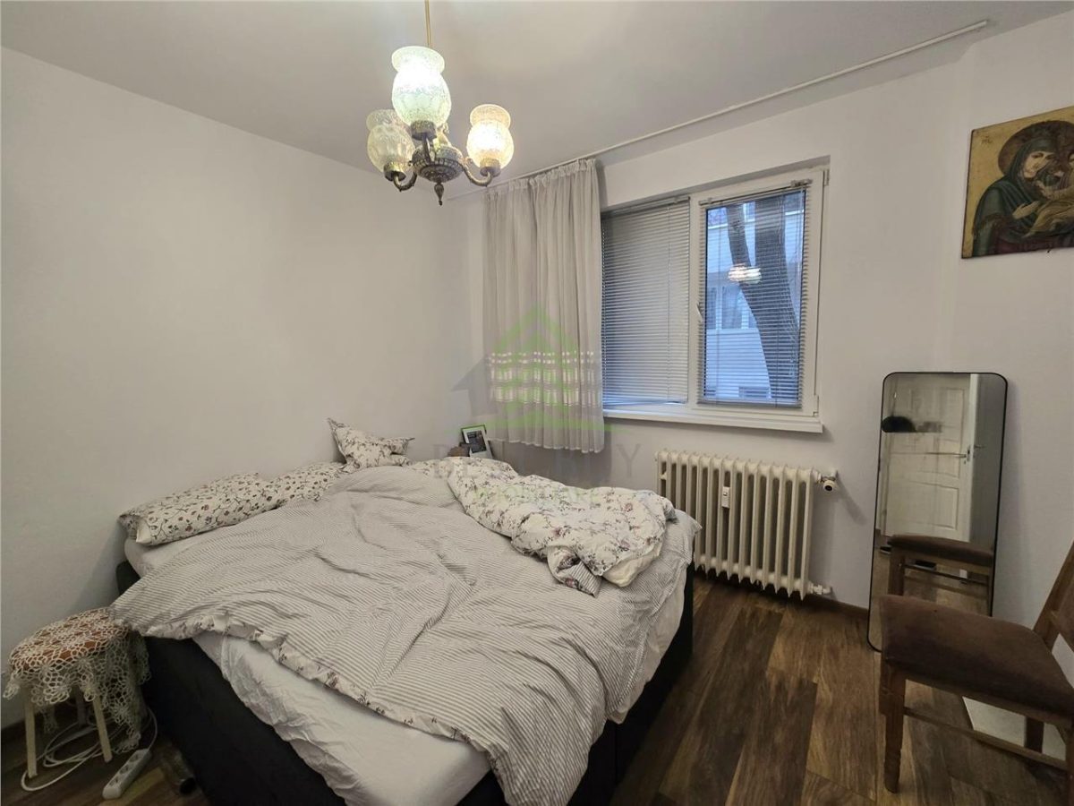 AP.2 CAM ET.1/7 MOBILAT UTILAT VEDERE SPATE SECTOR 1 ION MIHALACHE AVIATOR POPISTEANU - foto 12